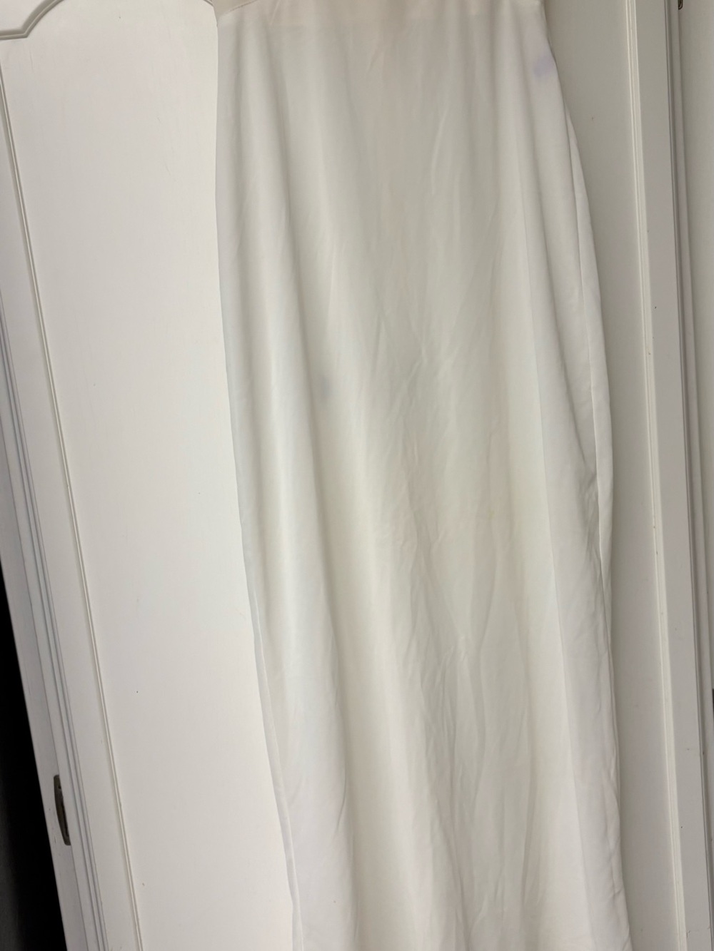 Merry Modes White Maxi Skirt - Sleek Floor-Length Design